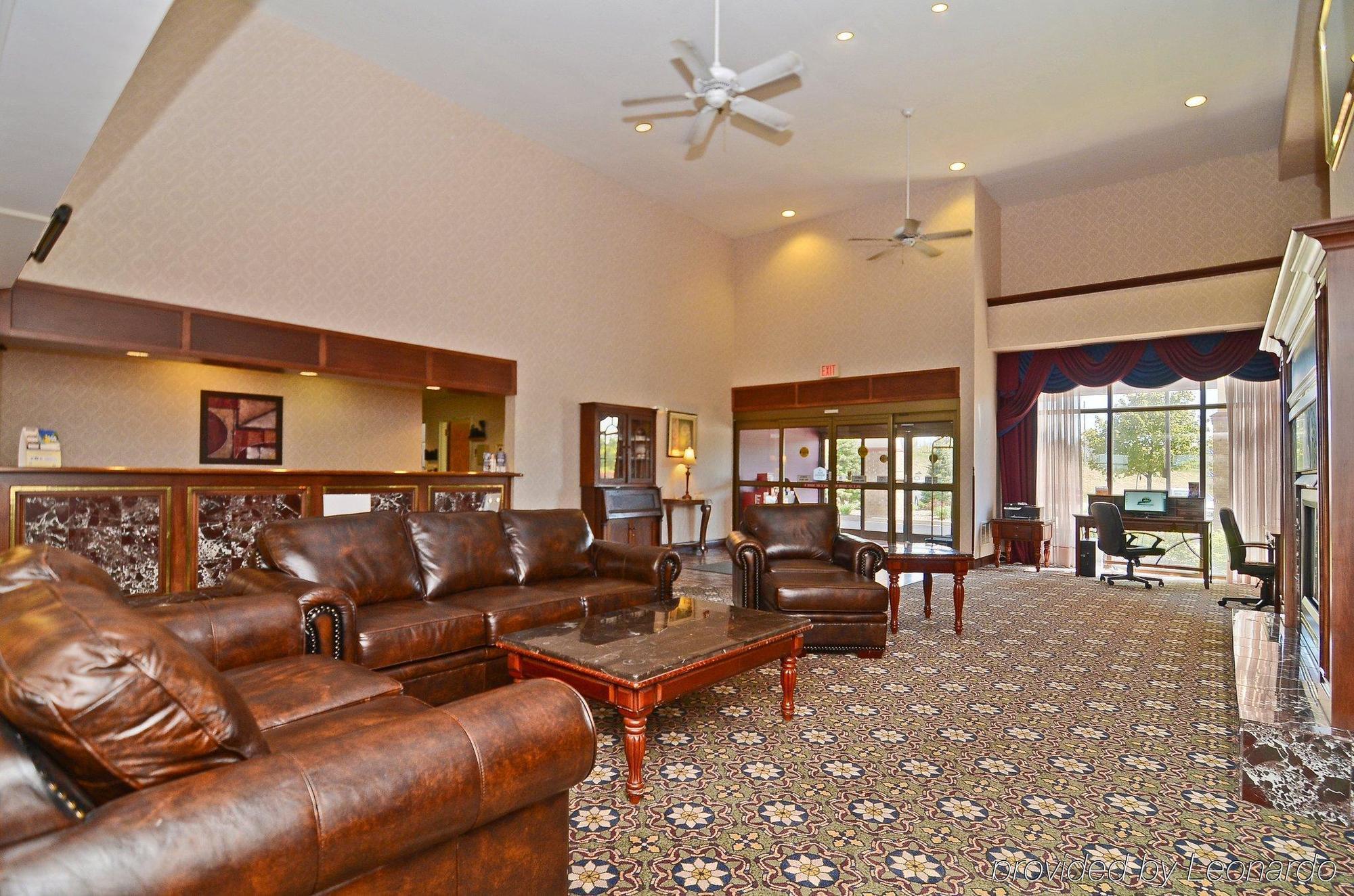 Best Western Plus Eau Claire Conference Center Restaurant photo